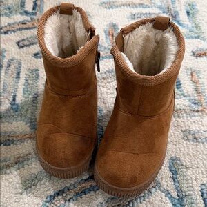 Cat & Jack Brown Rubber Sole Kids Boots
